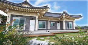  Gyeongju Family Pension  Кёнджу